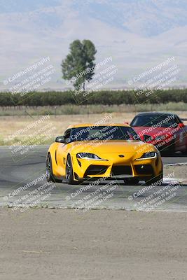 media/Sep-15-2024-Speed Ventures (Sun) [[7a54f7ed2f]]/Yellow Group/Session 1 (Outside Grapevine)/